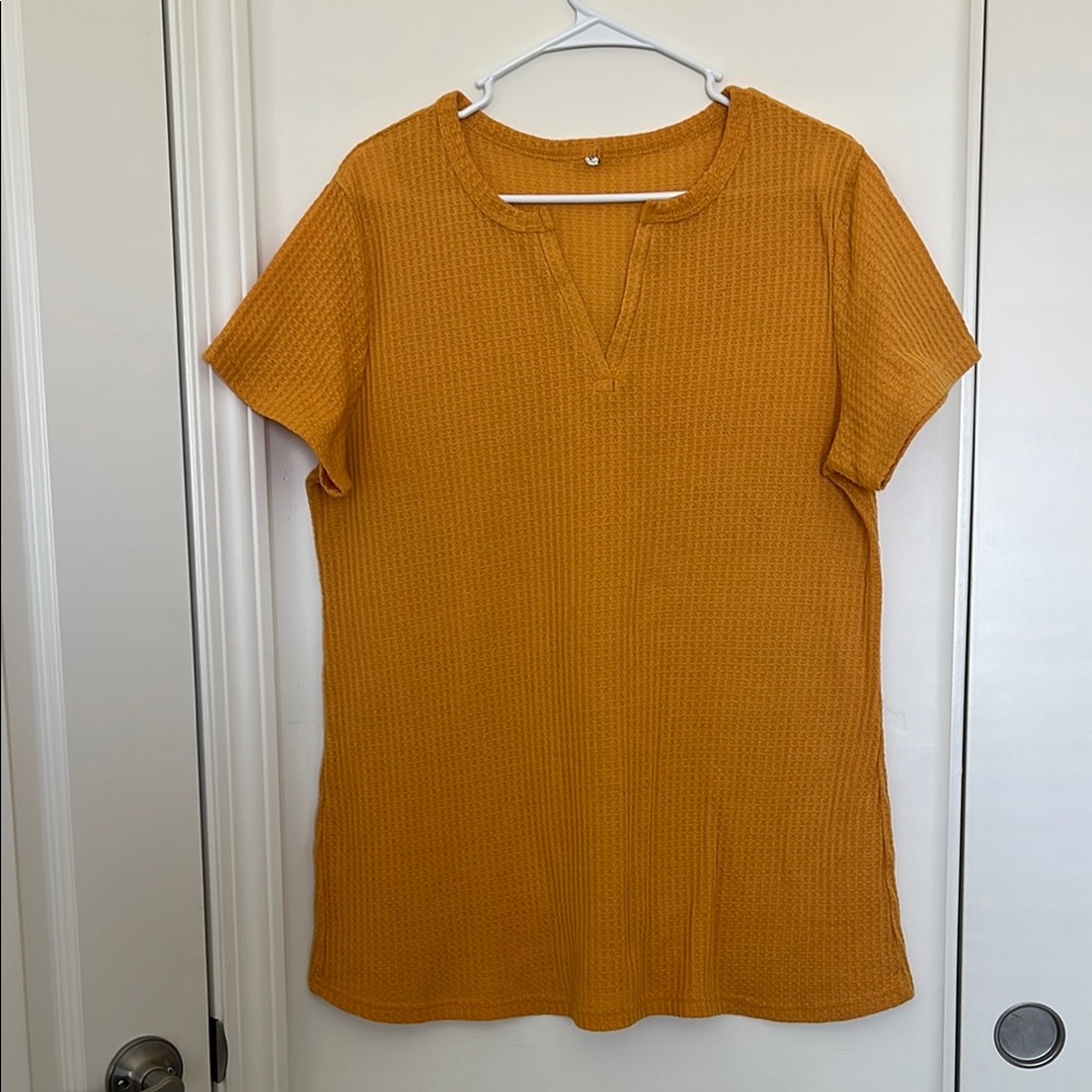 Amazon Yellow Fitted Polo T-Shirt Short Sleeve